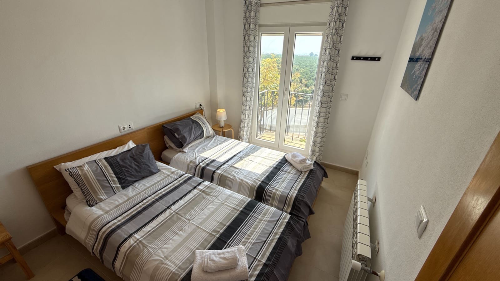 2 soveværelse Lejlighed til salg i Roldan med swimmingpool garage - € 129.950 (Ref: 9288372)