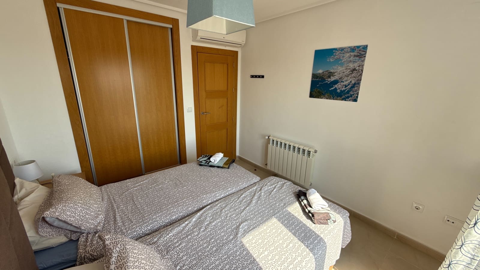 2 soveværelse Lejlighed til salg i Roldan med swimmingpool garage - € 129.950 (Ref: 9288372)