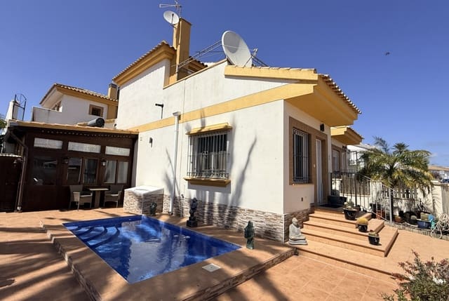 3 soverom Kjedet enebolig til salgs i Sucina, Murcia by med svømmebasseng - € 269 950 (Ref: 9800688)