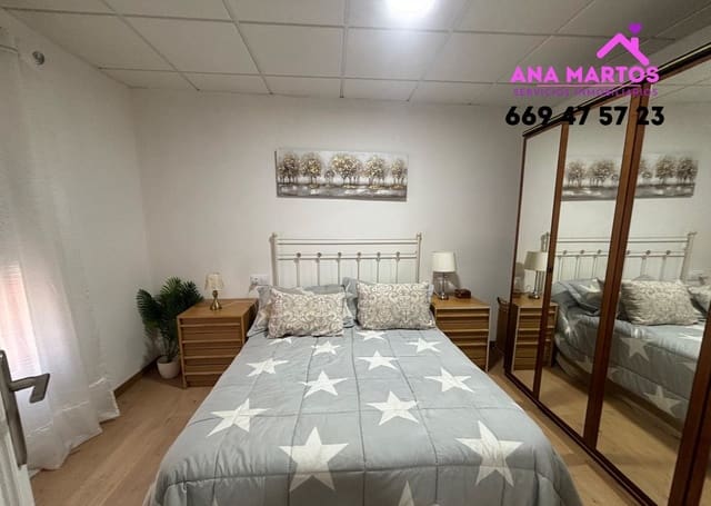 Villa/Maison de 2 chambres à louer à Casco Antiguo, Aguilas - 600 € (Ref: 10186557)