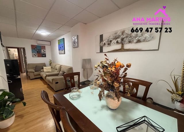 Villa/Maison de 2 chambres à louer à Casco Antiguo, Aguilas - 600 € (Ref: 10186557)