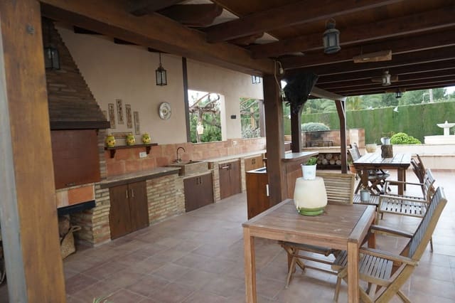 5 sypialnia Willa na sprzedaż w Lorca z basenem garażem - 620 000 € (Ref: 6913072)