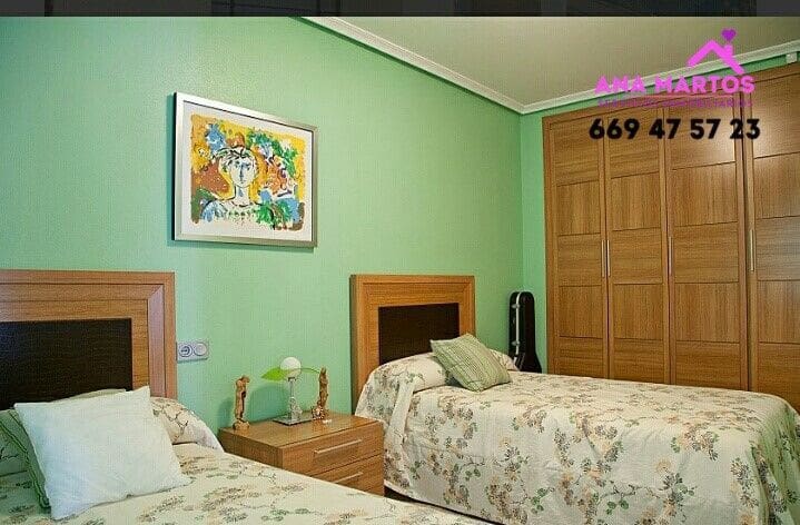 7 soveværelse Villa til salg i Calabardina med swimmingpool garage - € 500.000 (Ref: 6932750)