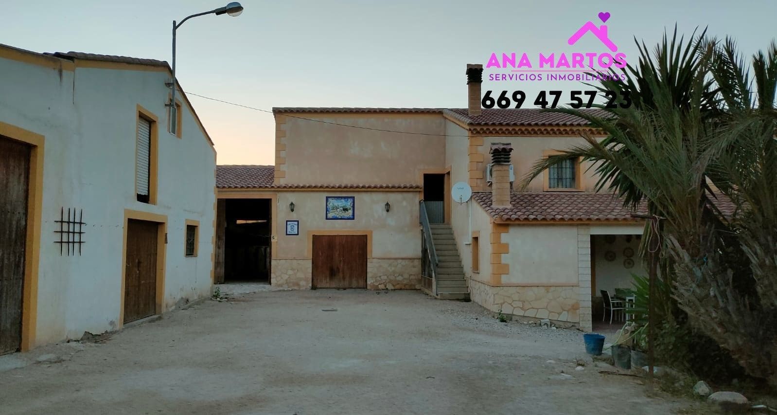 4 soveværelse Finca/Landehus til salg i Lorca med garage - € 600.000 (Ref: 6976802)