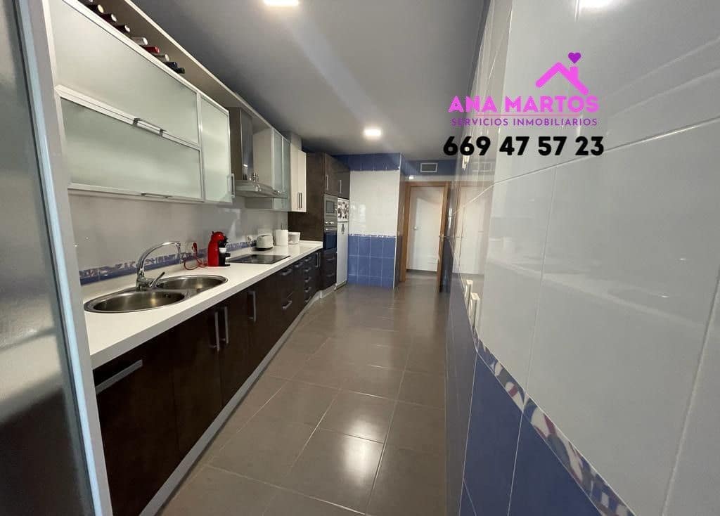 4 soveværelse Lejlighed til salg i La Hoya med garage - € 149.999 (Ref: 7732824)