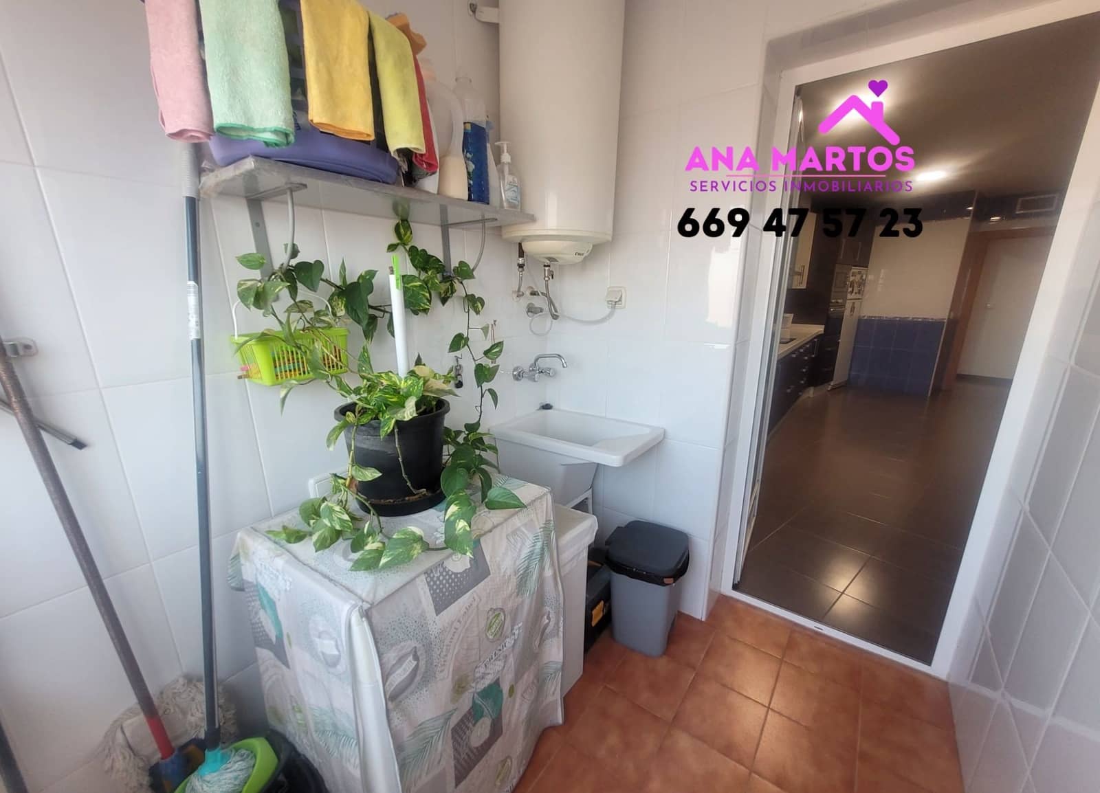 4 soveværelse Lejlighed til salg i La Hoya med garage - € 149.999 (Ref: 7732824)