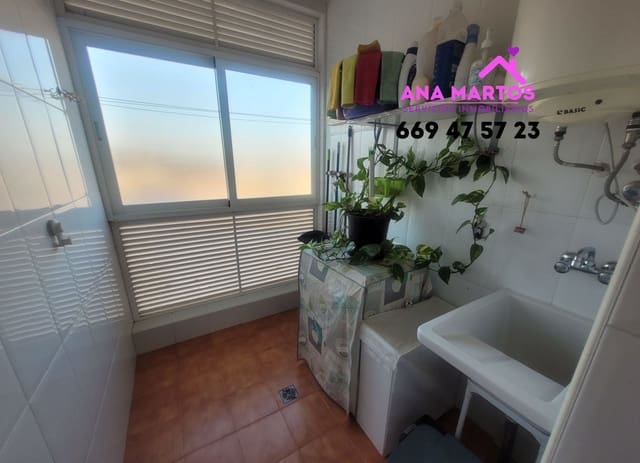 4 makuuhuone Asunto myytävänä paikassa La Hoya, Lorca mukana 
autotalli - 149 999 € (Ref: 7732824)