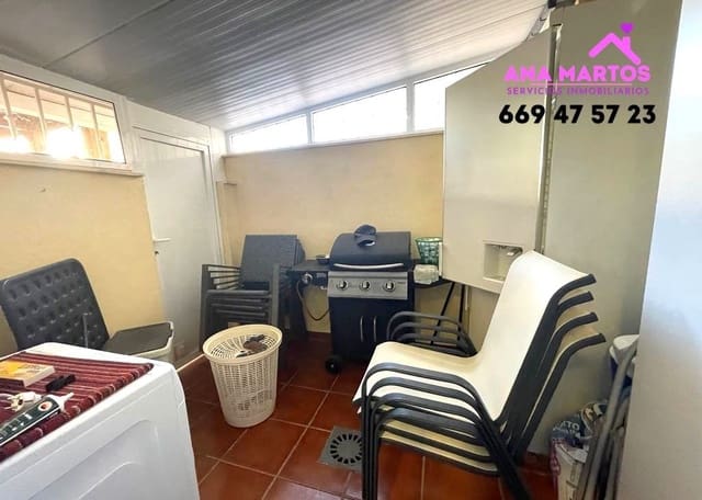 4 makuuhuone Asunto myytävänä paikassa Aguilas mukana uima-altaan 
autotalli - 290 000 € (Ref: 8129551)