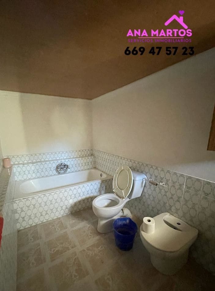 3 slaapkamer Finca/Landhuis te koop in Purias met zwembad garage - € 225.000 (Ref: 8149838)