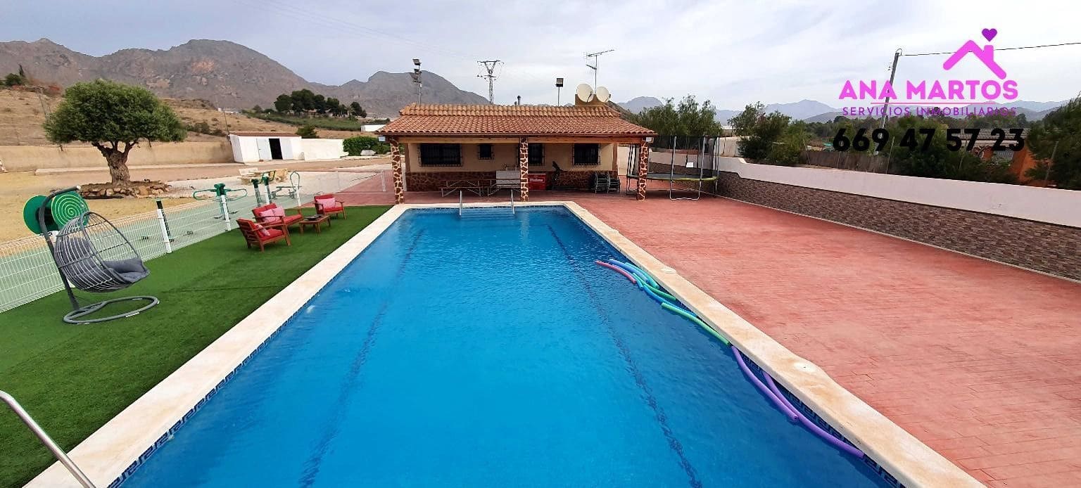 4 soveværelse Villa til salg i Aguilas med swimmingpool garage - € 380.000 (Ref: 8245335)