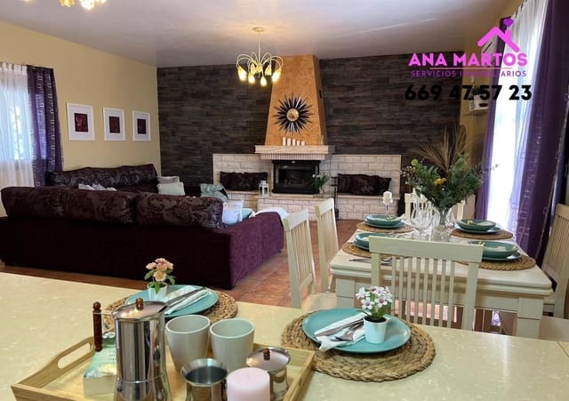 4 makuuhuone Huvila myytävänä paikassa Las Majadas - Las Molinetas - Labradorcico, Aguilas mukana uima-altaan 
autotalli - 380 000 € (Ref: 8245335)