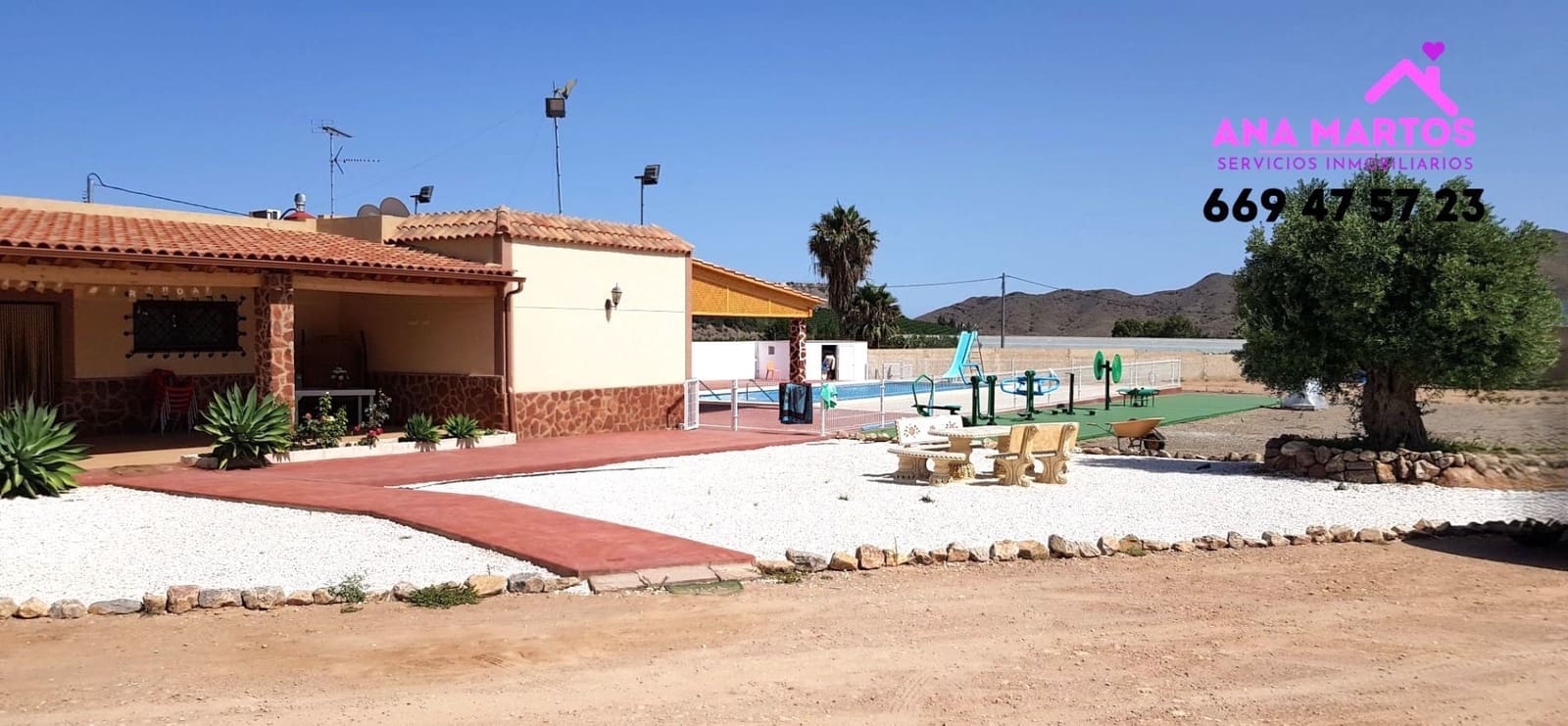4 soveværelse Villa til salg i Aguilas med swimmingpool garage - € 380.000 (Ref: 8245335)