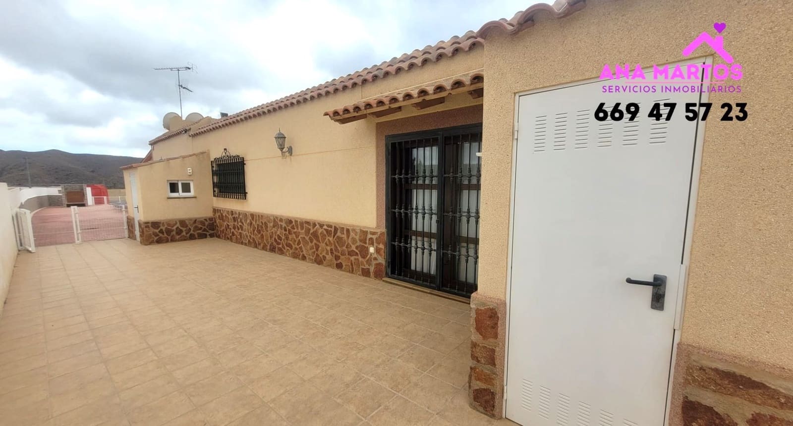 4 soveværelse Villa til salg i Aguilas med swimmingpool garage - € 380.000 (Ref: 8245335)