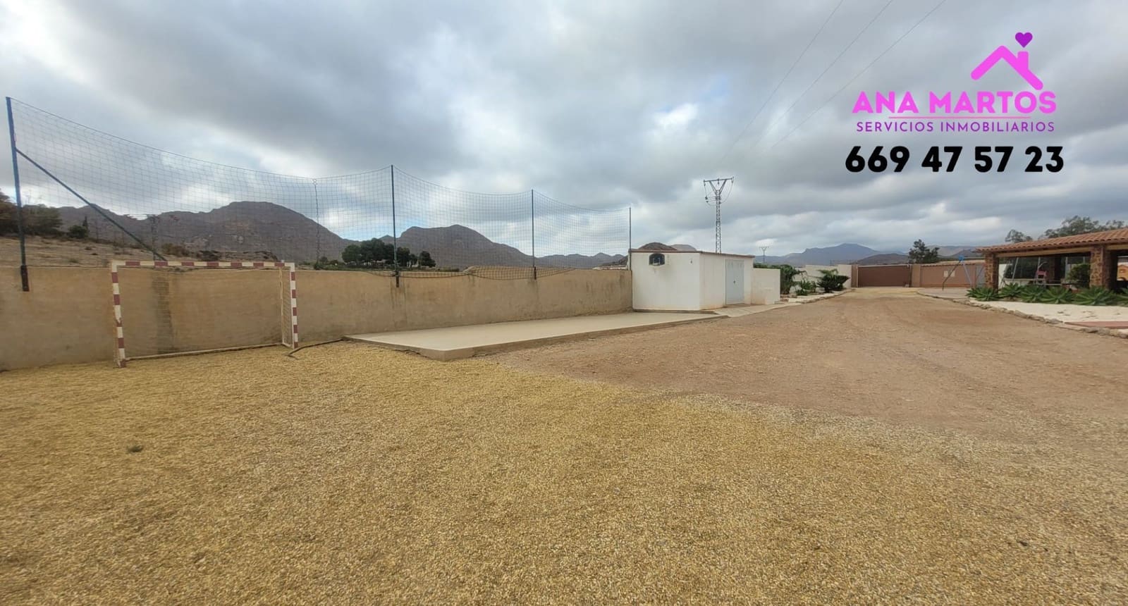 4 soveværelse Villa til salg i Aguilas med swimmingpool garage - € 380.000 (Ref: 8245335)