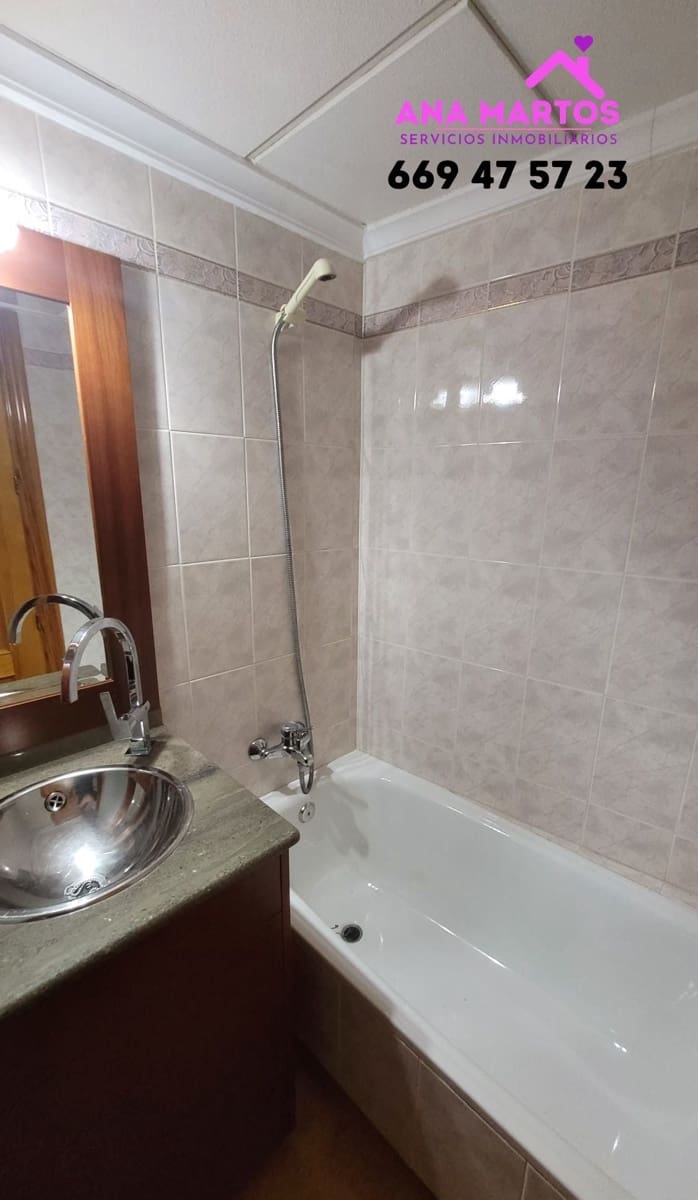 Piso de 2 habitaciones en Aguilas en venta con garaje - 190.000 € (Ref: 8406861)