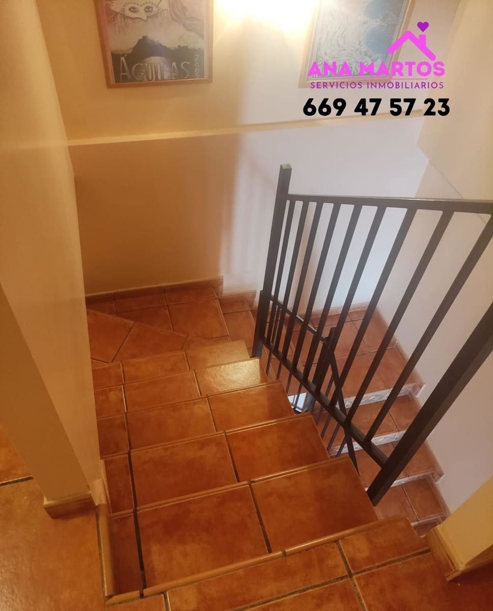 4 soveværelse Finca/Landehus til salg i Aguilas med swimmingpool - € 320.000 (Ref: 8773244)