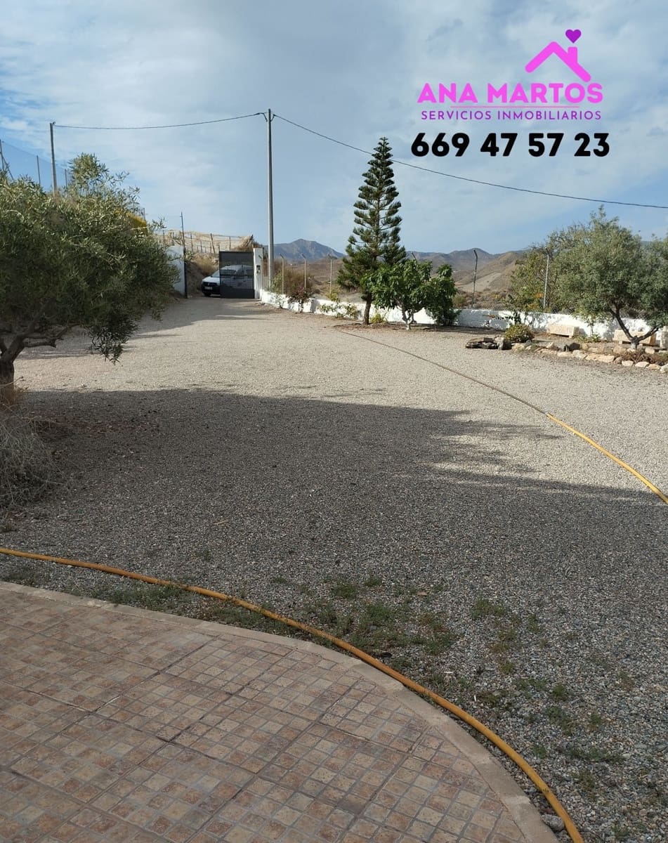 4 soveværelse Finca/Landehus til salg i Aguilas med swimmingpool - € 320.000 (Ref: 8773244)