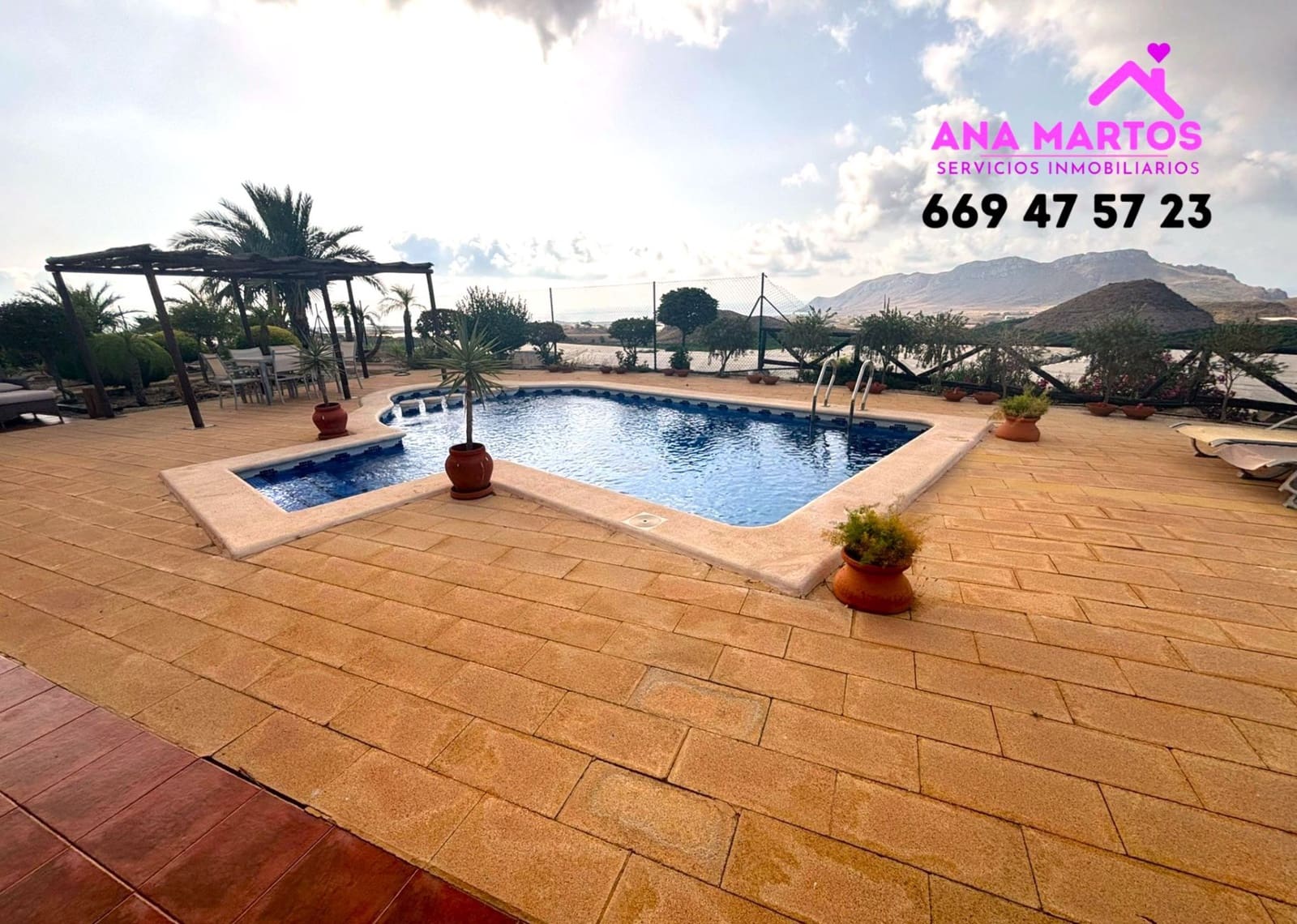 5 soveværelse Villa til salg i Aguilas med swimmingpool garage - € 880.000 (Ref: 9118559)