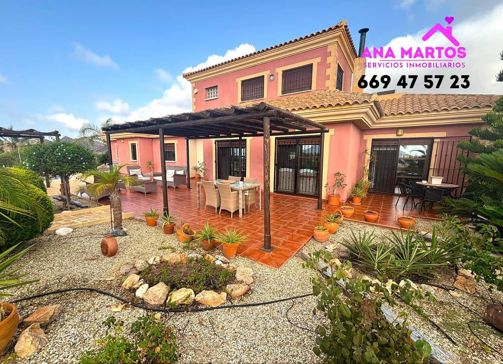 5 soveværelse Villa til salg i Aguilas med swimmingpool garage - € 880.000 (Ref: 9118559)