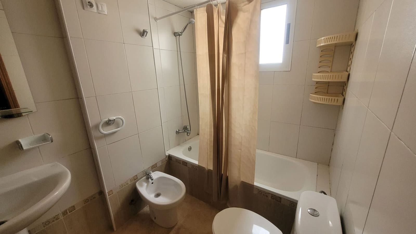 2 soveværelse Lejlighed til salg i Los Collados med swimmingpool garage - € 118.000 (Ref: 9193553)