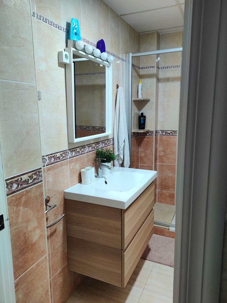 3 bedroom Flat for rent in Aguilas - € 600 (Ref: 9478665)