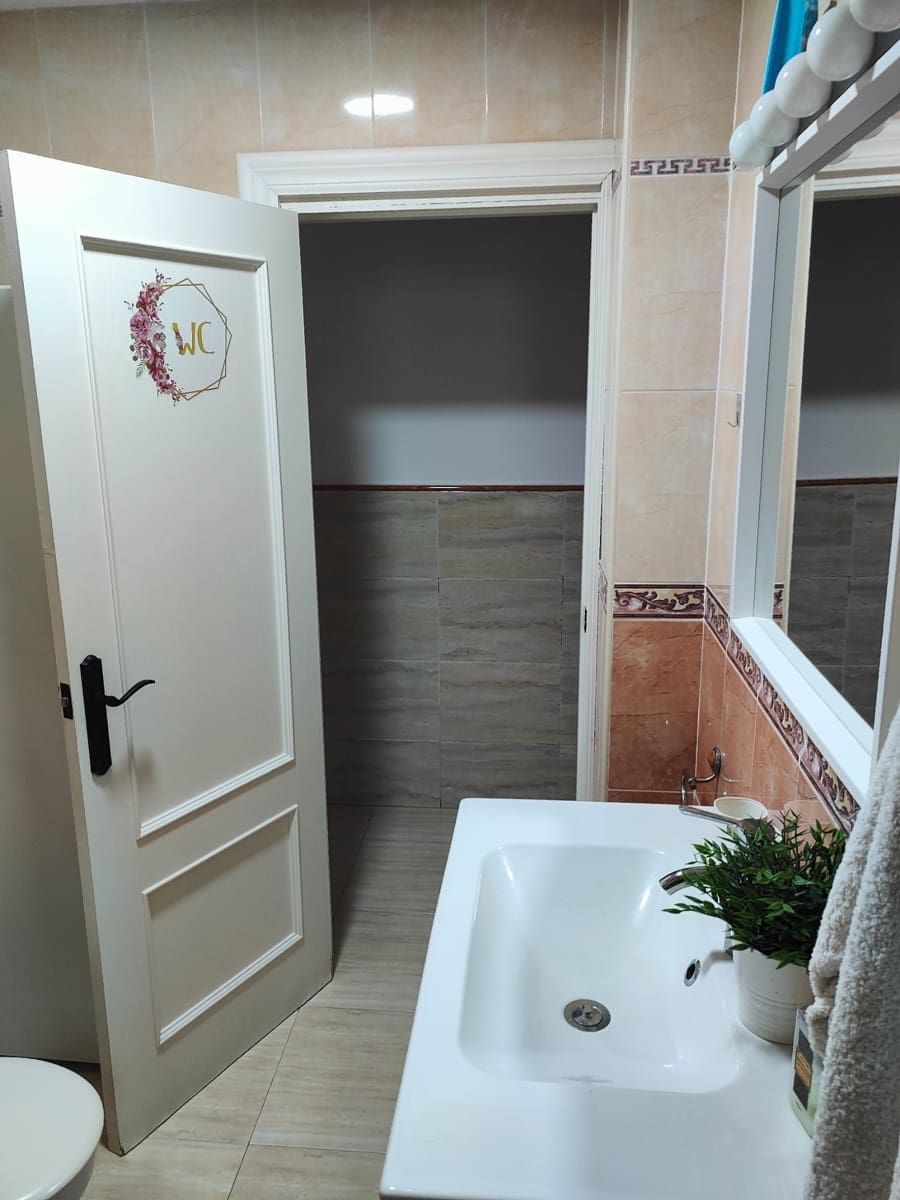 3 bedroom Flat for rent in Aguilas - € 600 (Ref: 9478665)