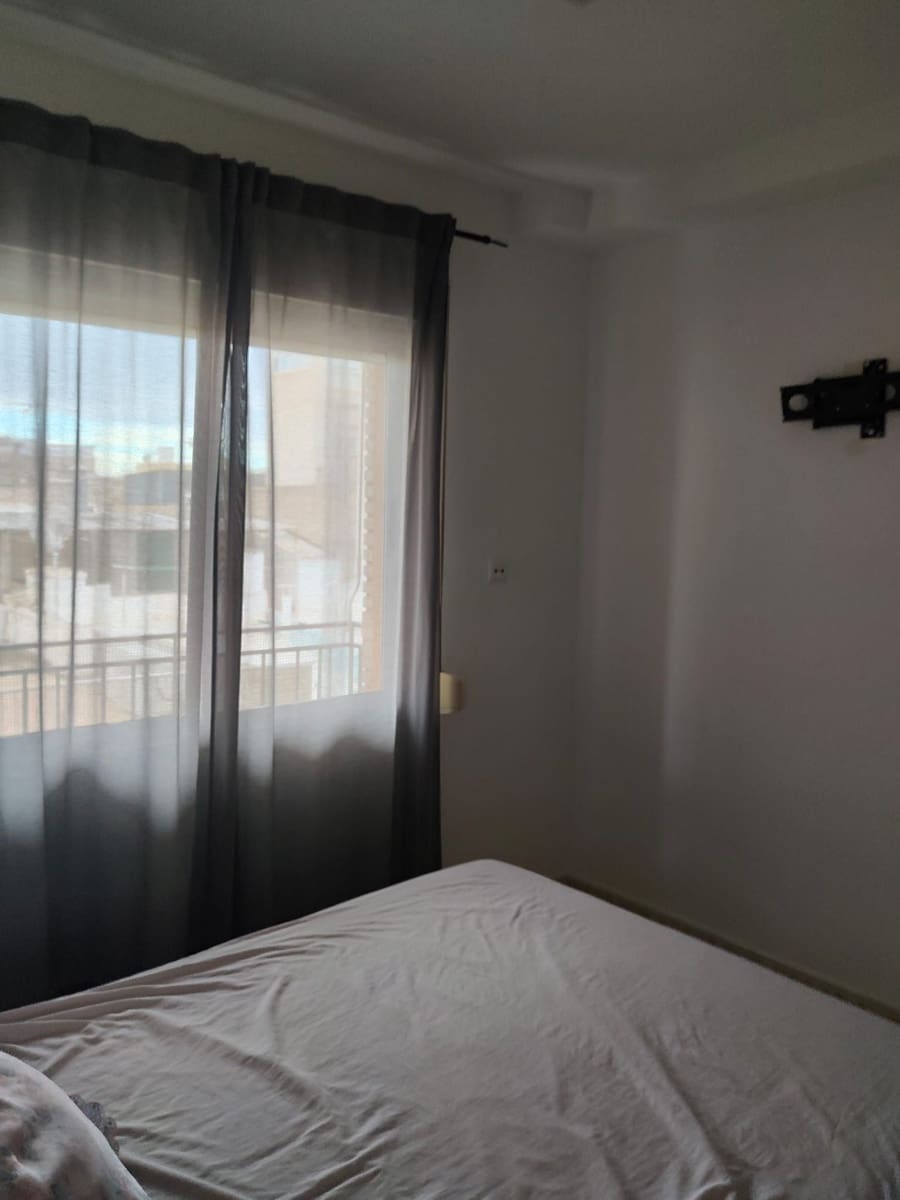 3 bedroom Flat for rent in Aguilas - € 600 (Ref: 9478665)