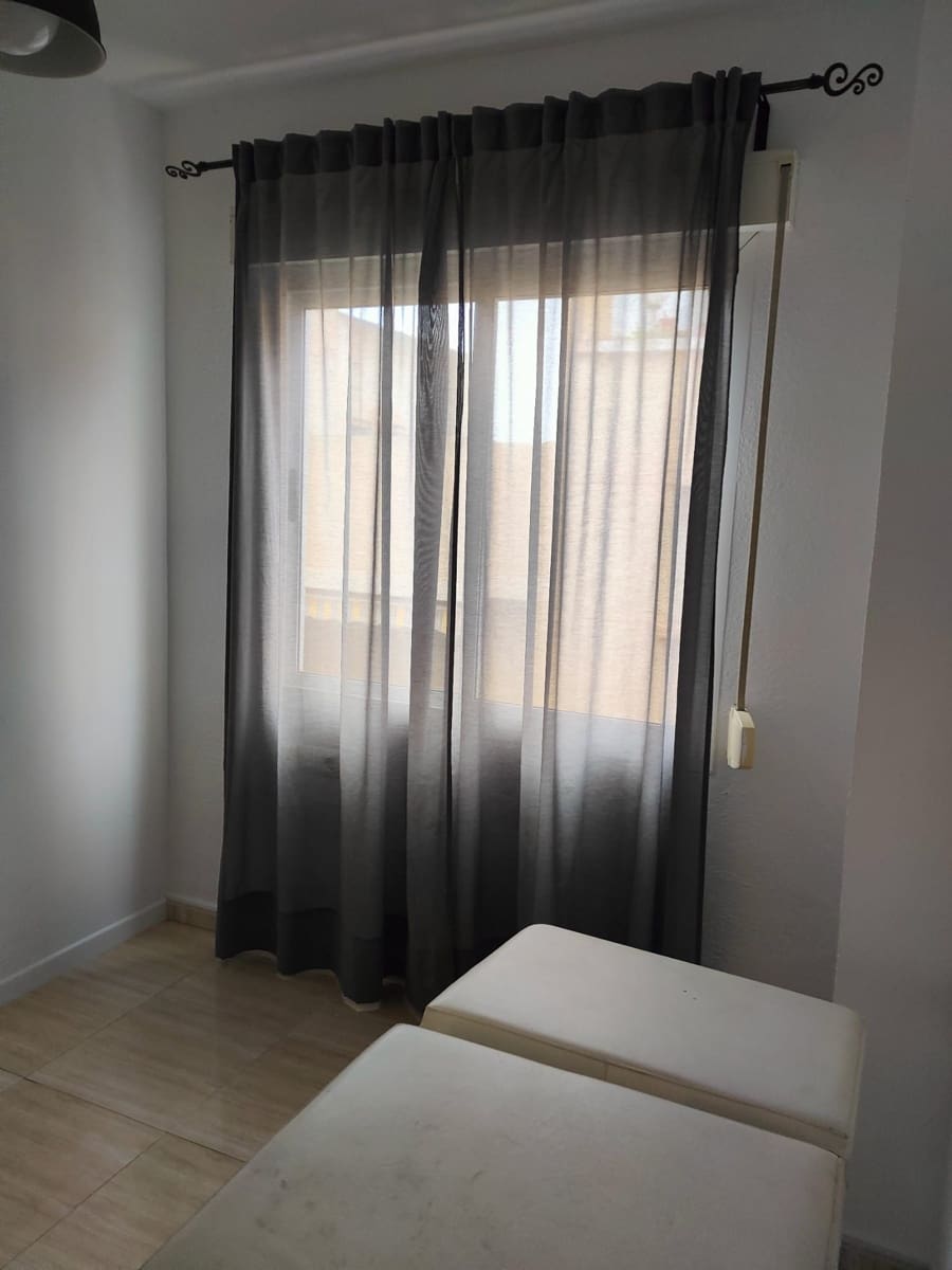 3 bedroom Flat for rent in Aguilas - € 600 (Ref: 9478665)