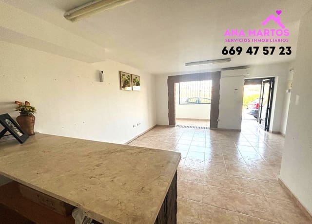 4 chambre Maison de Ville à vendre à Las Majadas - Las Molinetas - Labradorcico, Aguilas avec garage - 199 000 € (Ref: 9898962)
