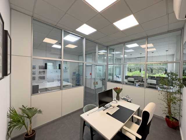 Ufficio da affittare in Sierra Blanca, Marbella - 4.000 € (Rif: 9464943)