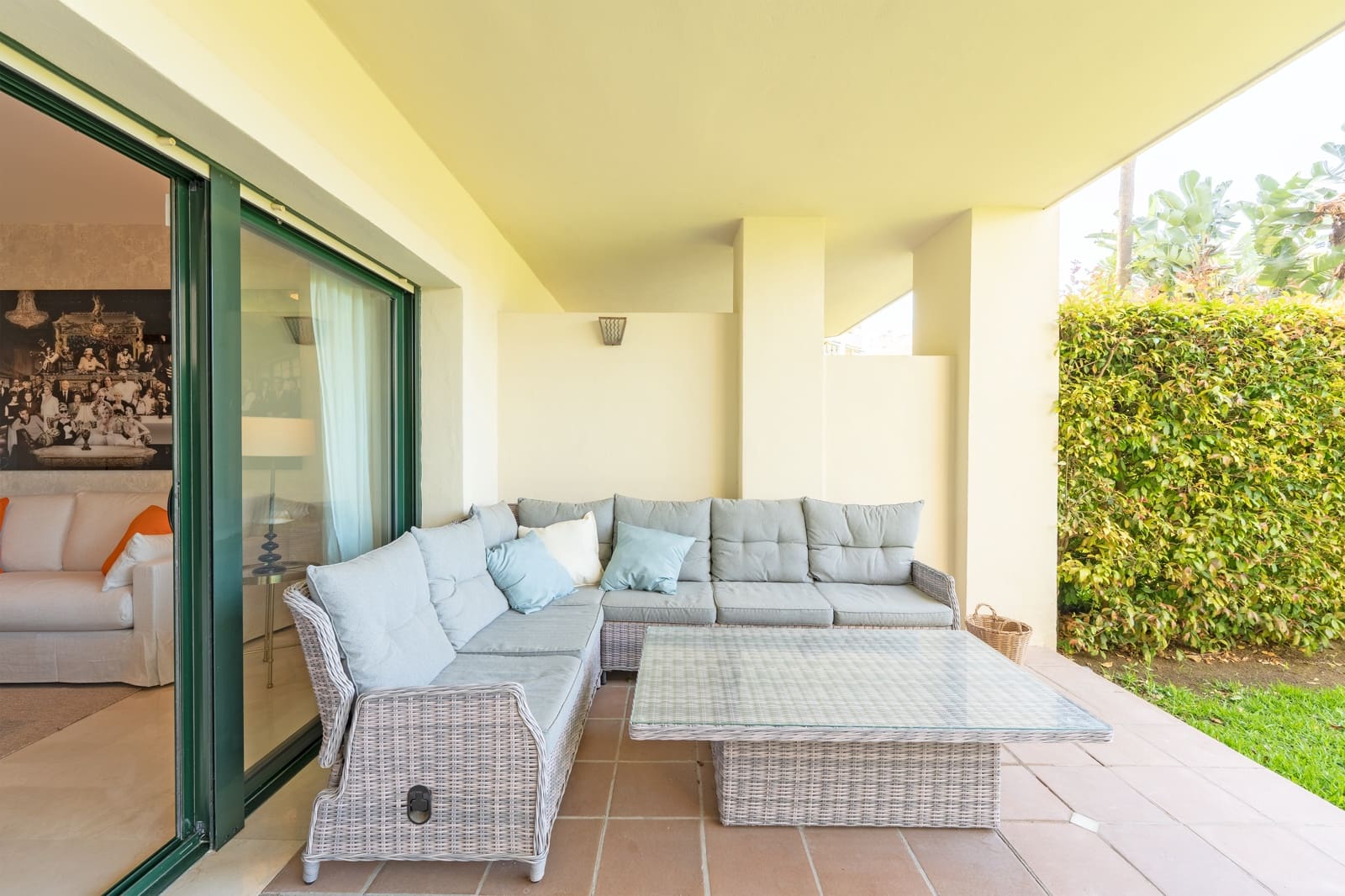 2 sovrum Lägenhet till salu i Guadalmina med pool garage - 385 000 € (Ref: 9941281)