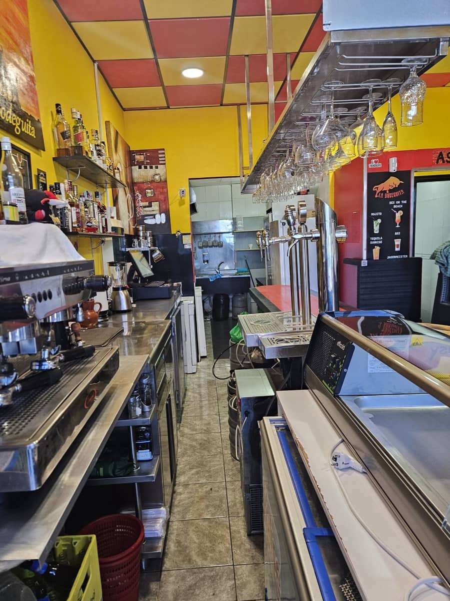 Ravintola/baari vuokrattavana paikassa Playa San Juan - 49 000 € (Ref: 9315187)