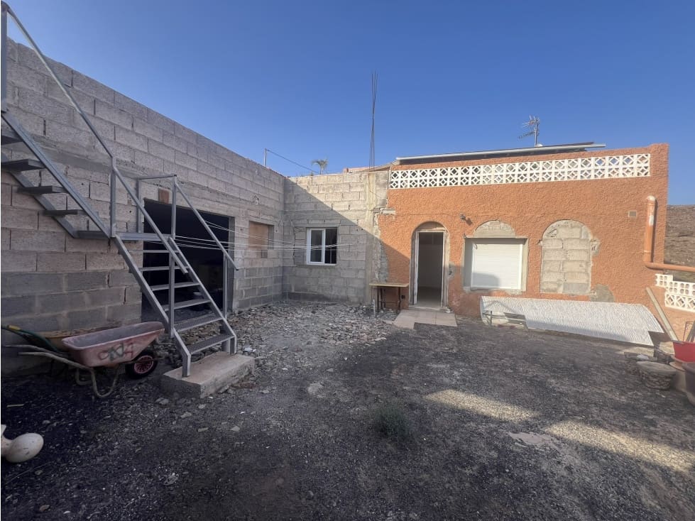 Chalet de 2 habitaciones en Puerto del Rosario en venta - 289.000 € (Ref: 9092231)