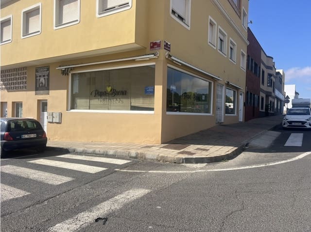 Kaupallinen vuokrattavana paikassa Puerto del Rosario - 1 050 € (Ref: 9092232)