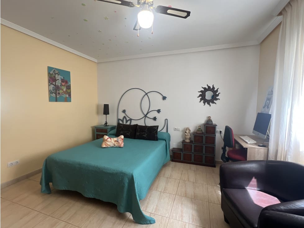 3 bedroom Apartment for sale in Puerto Lajas - € 480,000 (Ref: 9092235)