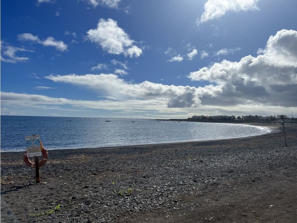 3 bedroom Apartment for sale in Puerto Lajas - € 480,000 (Ref: 9092235)