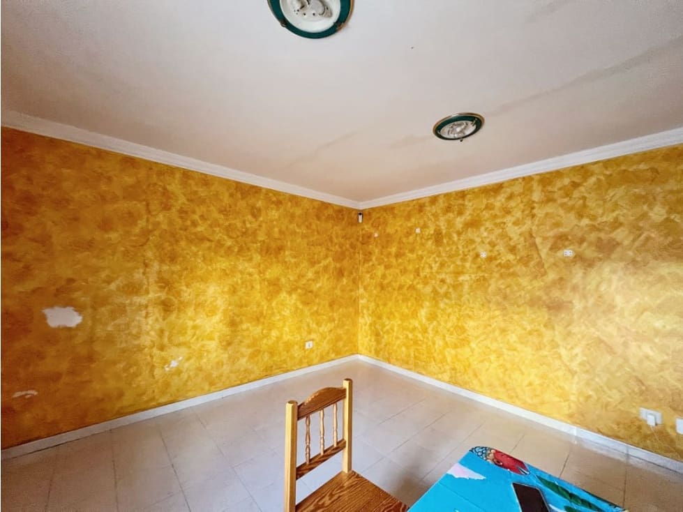 3 bedroom Apartment for sale in Puerto del Rosario - € 168,000 (Ref: 9499783)