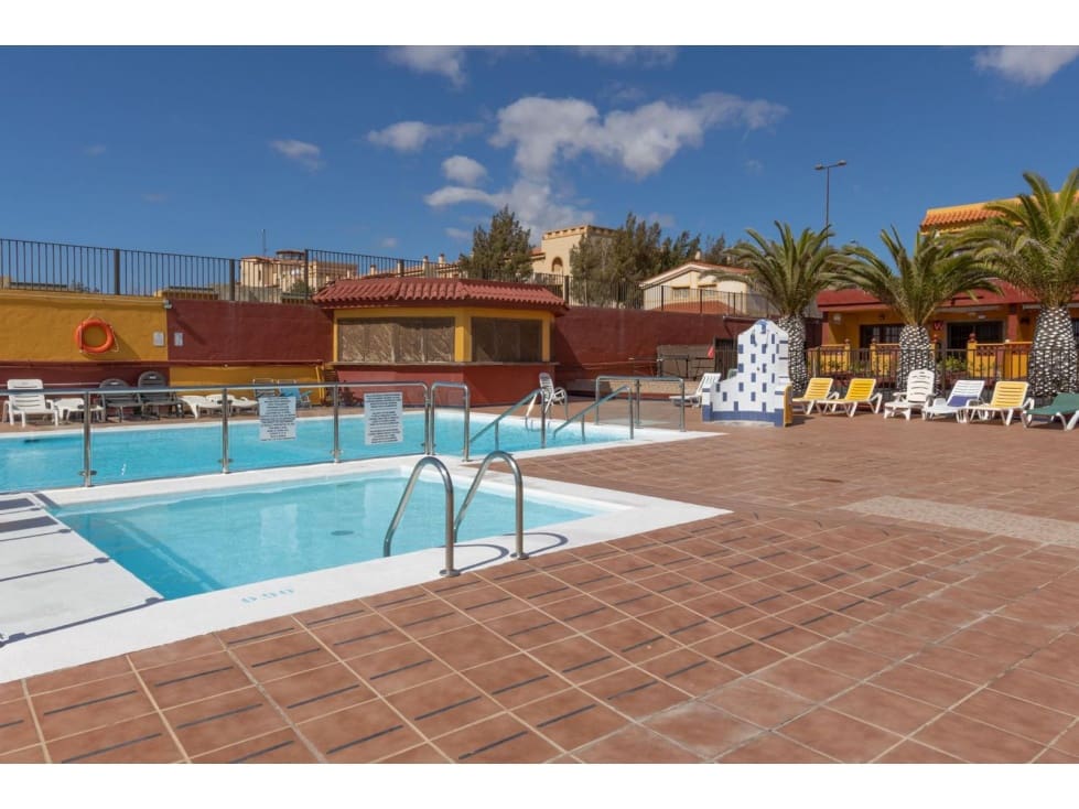 1 bedroom Apartment for sale in Costa de Antigua with pool - € 110,000 (Ref: 9499784)