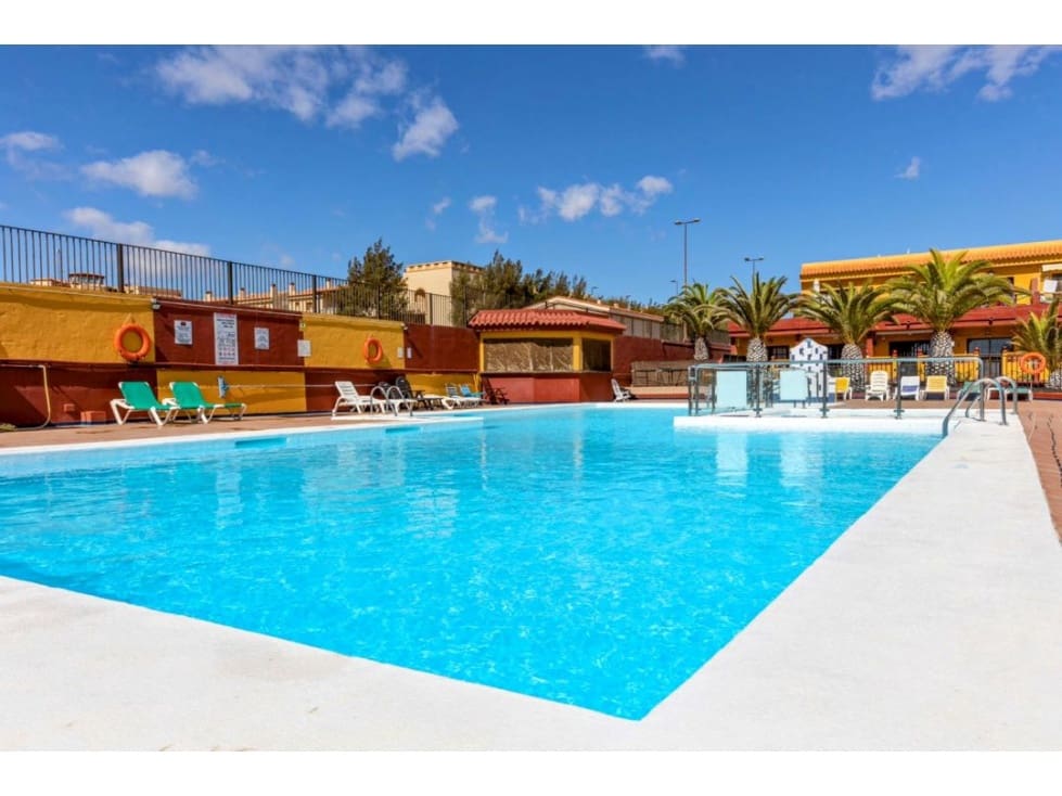 1 bedroom Apartment for sale in Costa de Antigua with pool - € 110,000 (Ref: 9499784)