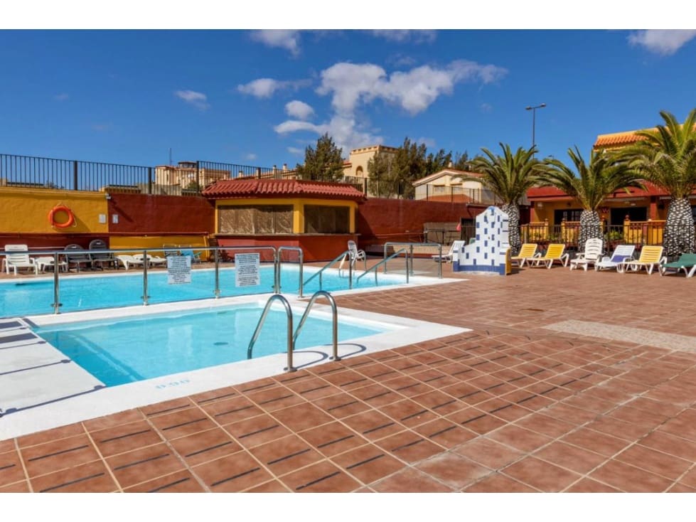 1 bedroom Apartment for sale in Costa de Antigua with pool - € 110,000 (Ref: 9499784)