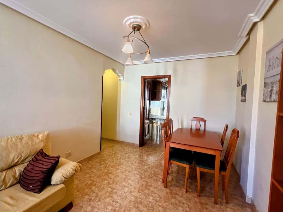 3 bedroom Apartment for sale in Puerto del Rosario - € 195,000 (Ref: 9499786)