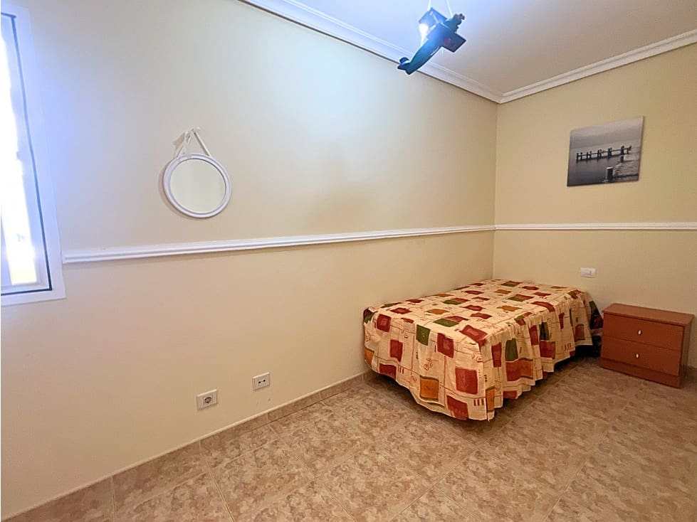 3 bedroom Apartment for sale in Puerto del Rosario - € 195,000 (Ref: 9499786)