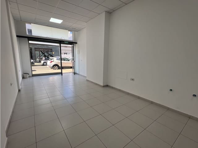 Kaupallinen vuokrattavana paikassa Puerto del Rosario - 600 € (Ref: 9499788)