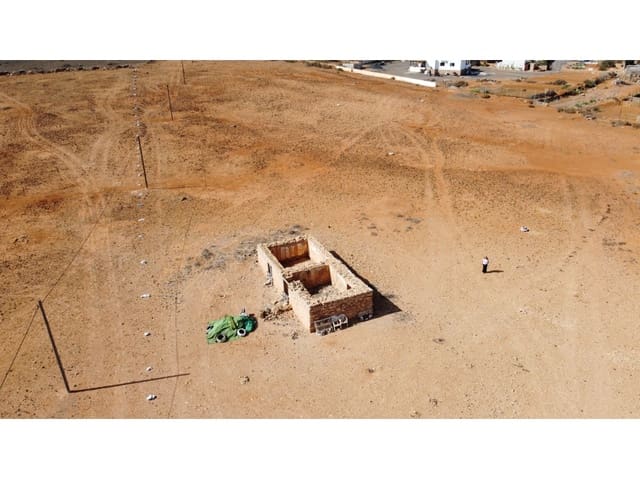 Undeveloped Land for sale in Los Estancos, Puerto del Rosario - € 170,000 (Ref: 9499789)