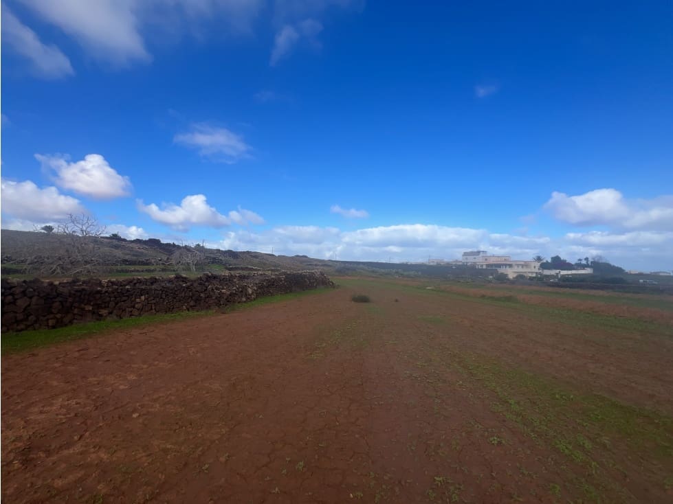 Teren niezagospodarowany na sprzedaż w Villaverde - 285 000 € (Ref: 9571801)