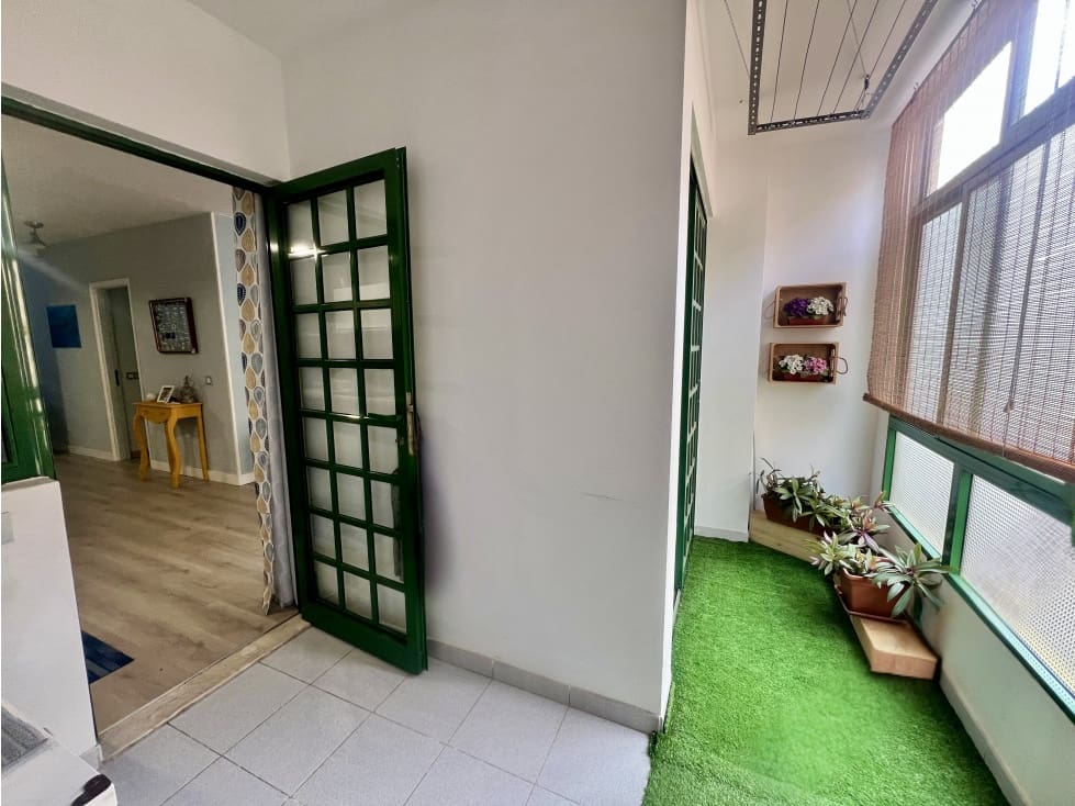 3 bedroom Apartment for sale in Puerto del Rosario - € 189,000 (Ref: 9679354)