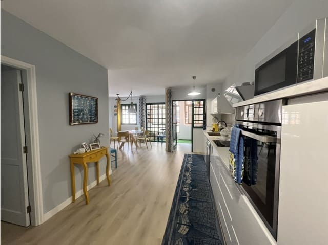 3 bedroom Apartment for sale in Puerto del Rosario - € 189,000 (Ref: 9679354)