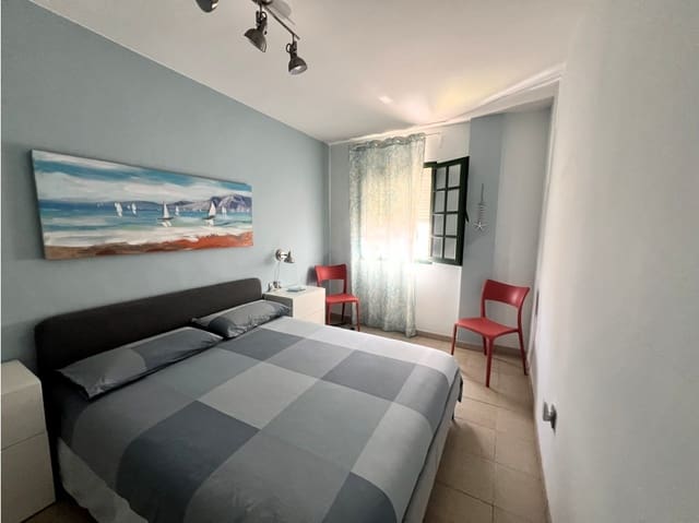 3 bedroom Apartment for sale in Puerto del Rosario - € 189,000 (Ref: 9679354)