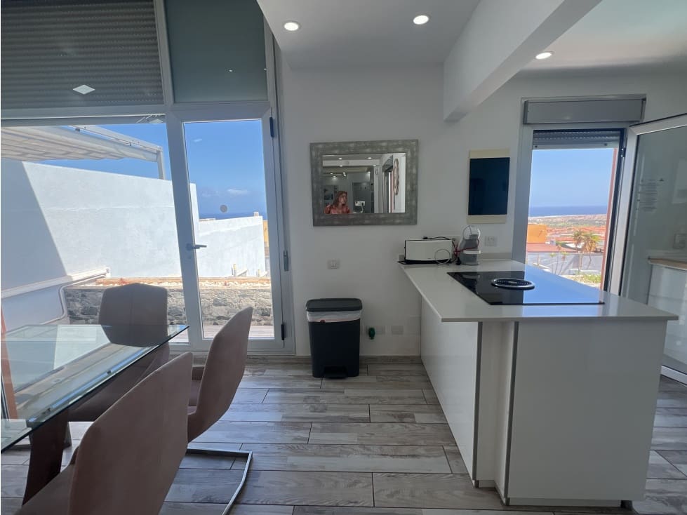 5 sypialnia Willa na sprzedaż w Caleta de Fuste z basenem - 655 000 € (Ref: 9746804)