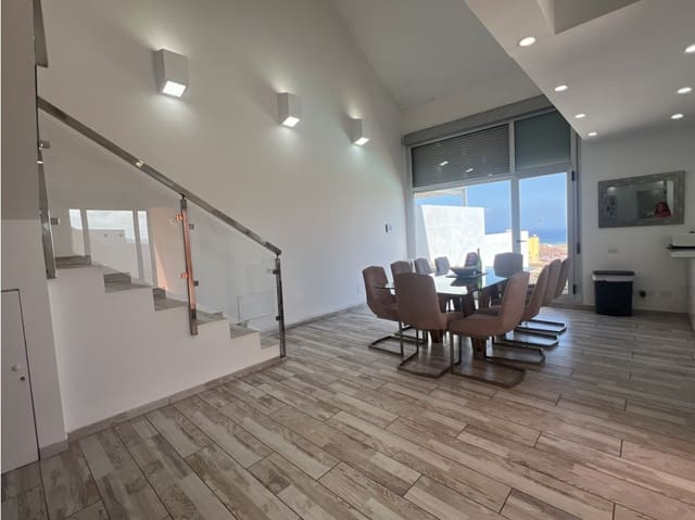 5 sypialnia Willa na sprzedaż w Caleta de Fuste, Antigua z basenem - 655 000 € (Ref: 9746804)